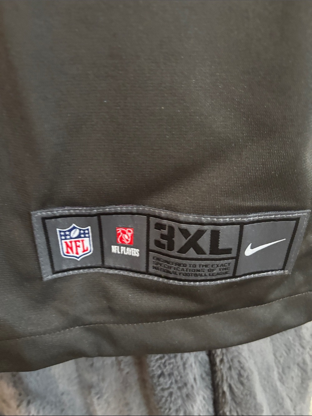 NFL Buccaneers Black and Red #12 Replica Jersey - Picture 4 of 9